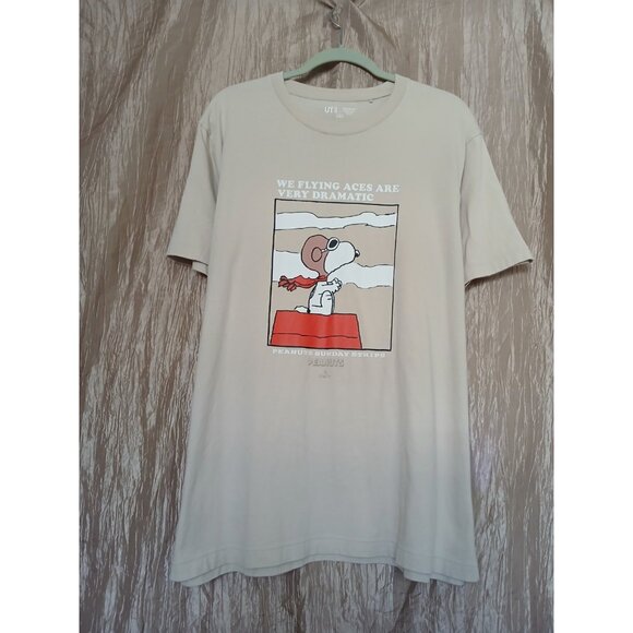 Uniqlo UT × Peanuts T Shirt Mens XL Beige Cotton Short Sleeve Snoopy Schultz - Picture 1 of 9